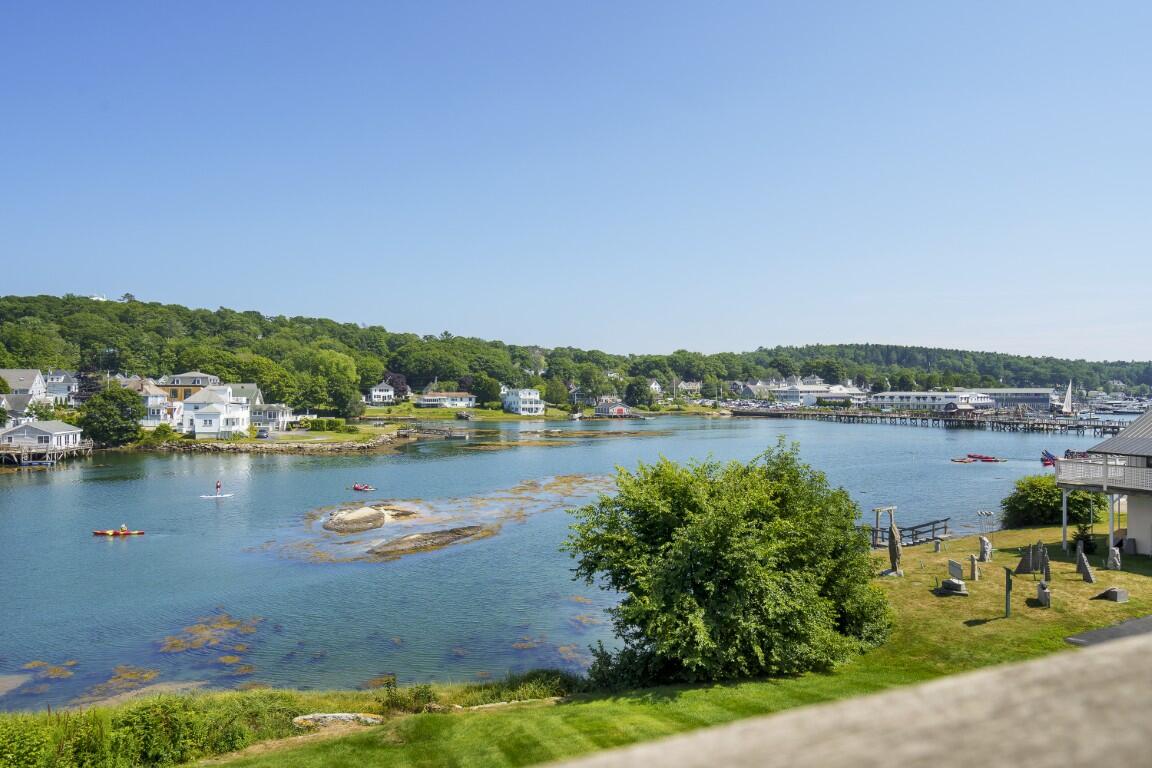 63 Townsend Avenue Boothbay Harbor, ME 04538 - Photo 39 of 46 Harbor House (39)