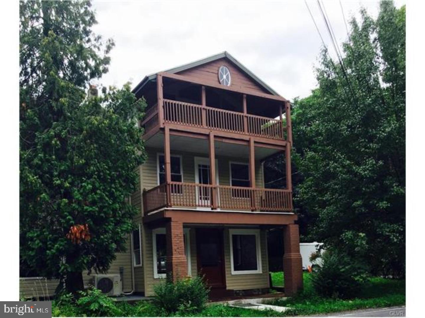 4 Island Park Road Easton, PA 18042 - Photo 1 of 24 Gallery Image 1