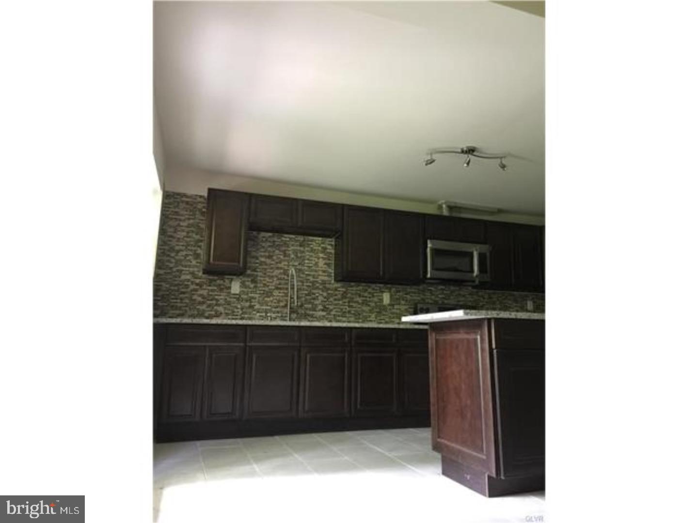 4 Island Park Road Easton, PA 18042 - Photo 5 of 24 Gallery Image 5