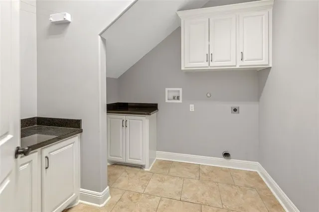 $3,000 | 5831 Weeping Willow Drive, Lake Charles, LA 70605