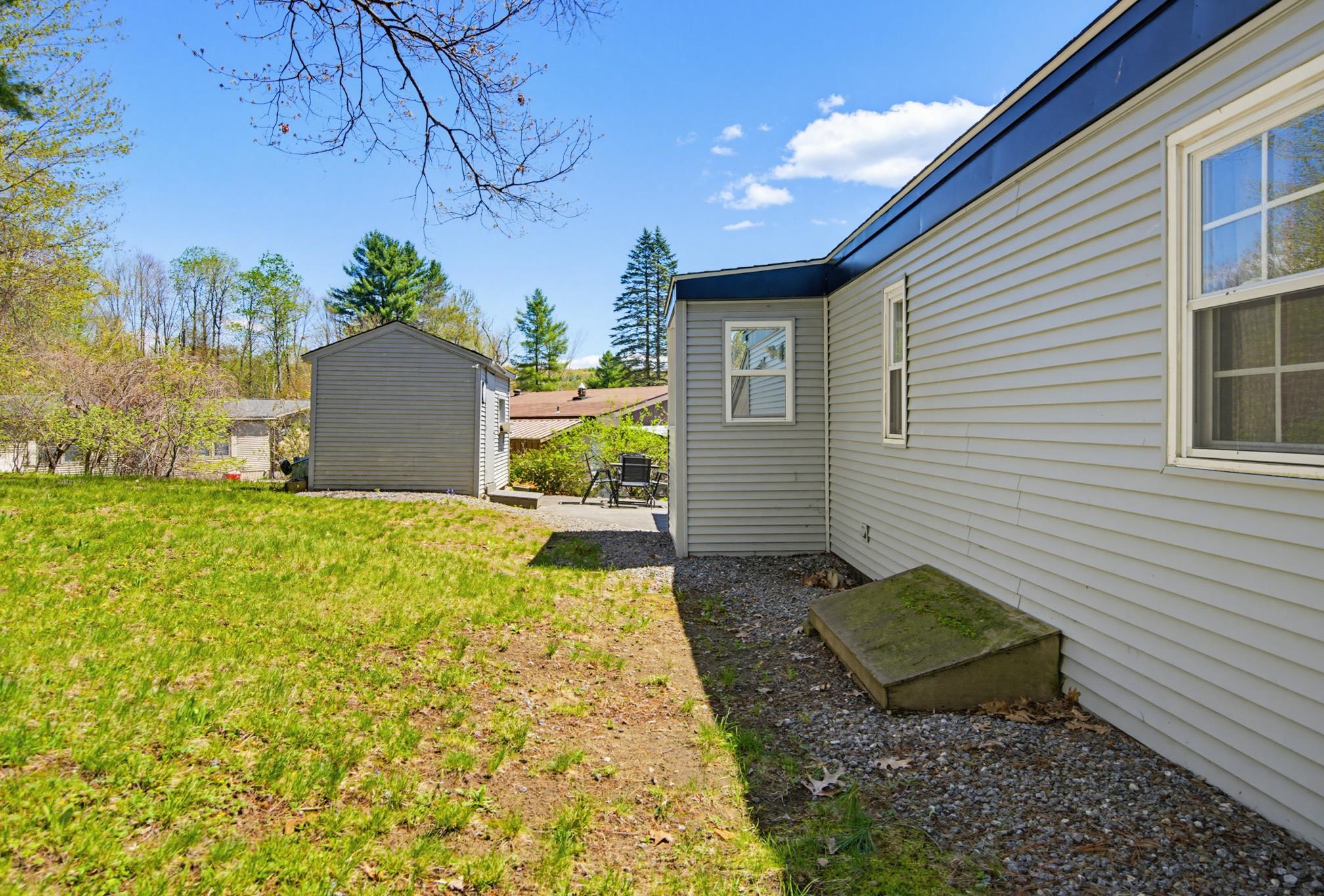 55 Roger Road Goffstown, NH 03045 - Photo 6 of 50