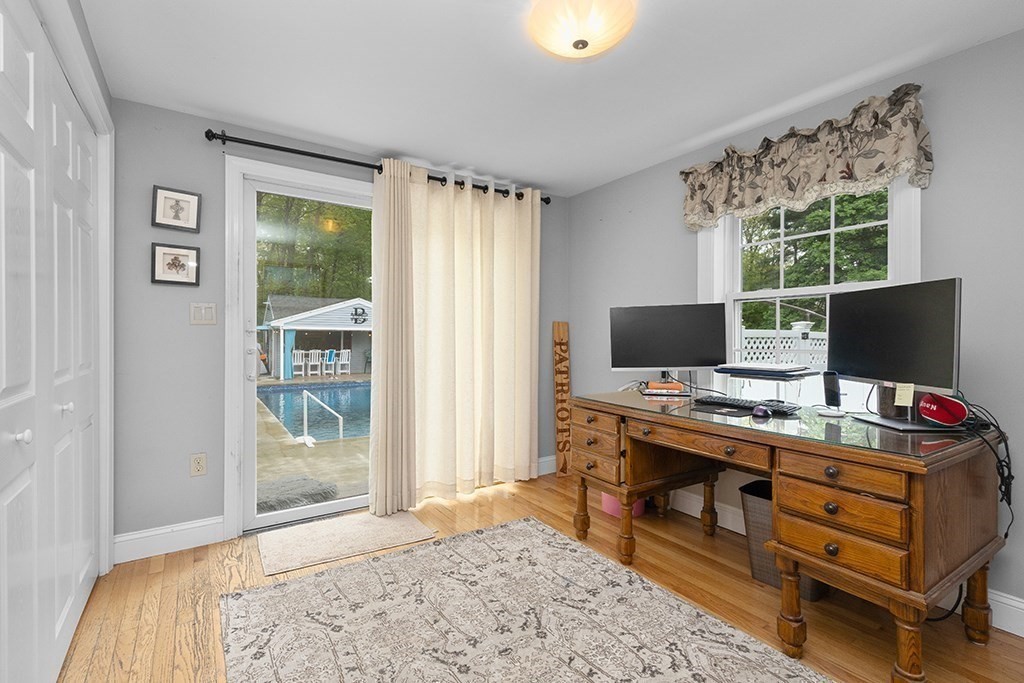 13 Meadowview Road Foxboro, MA 02035 - Photo 18 of 42 Gallery Image 18
