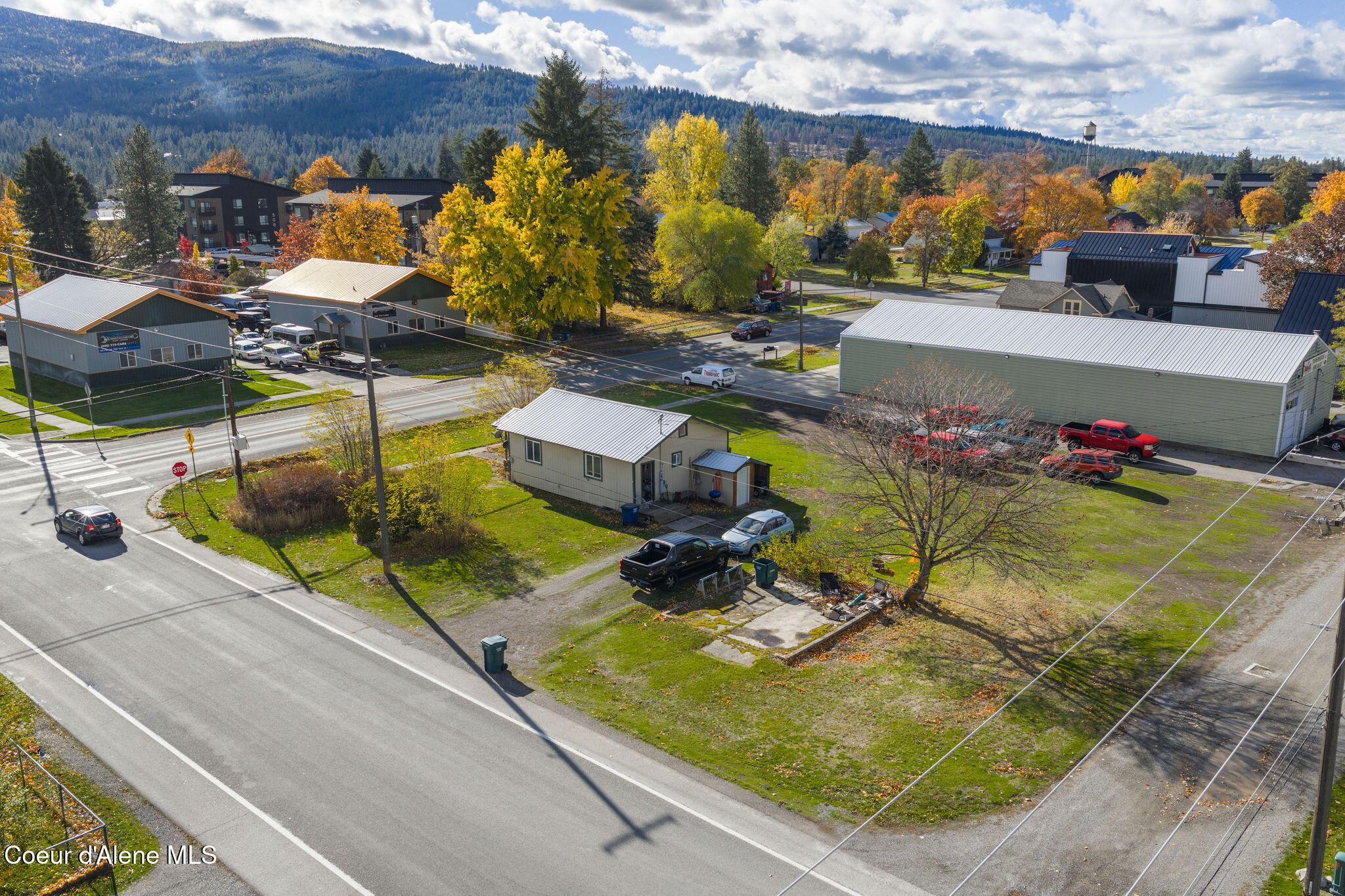 517 East 3rd Avenue Post Falls, ID 83854 - Photo 23 of 37 23DJI_20251027133014_0932_D-HDR