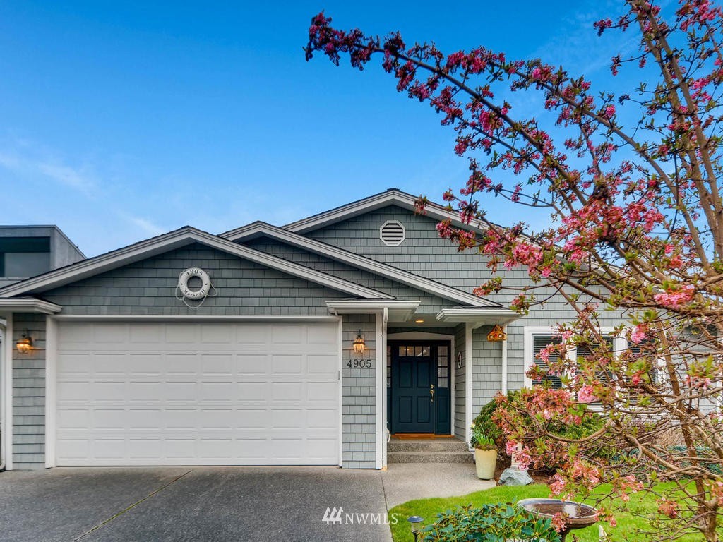 4905 Marshall Road Clinton, WA 98236 - Photo 3 of 25 Gallery Image 3