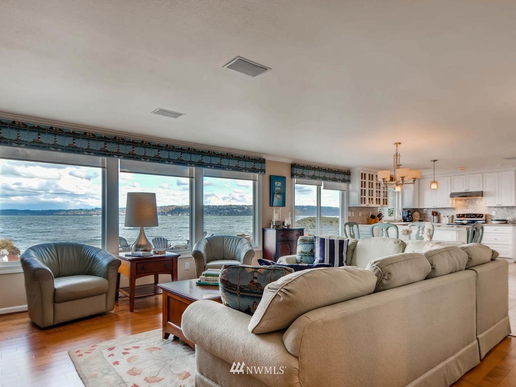 4905 Marshall Road Clinton, WA 98236 - Photo 7 of 25 Gallery Image 7