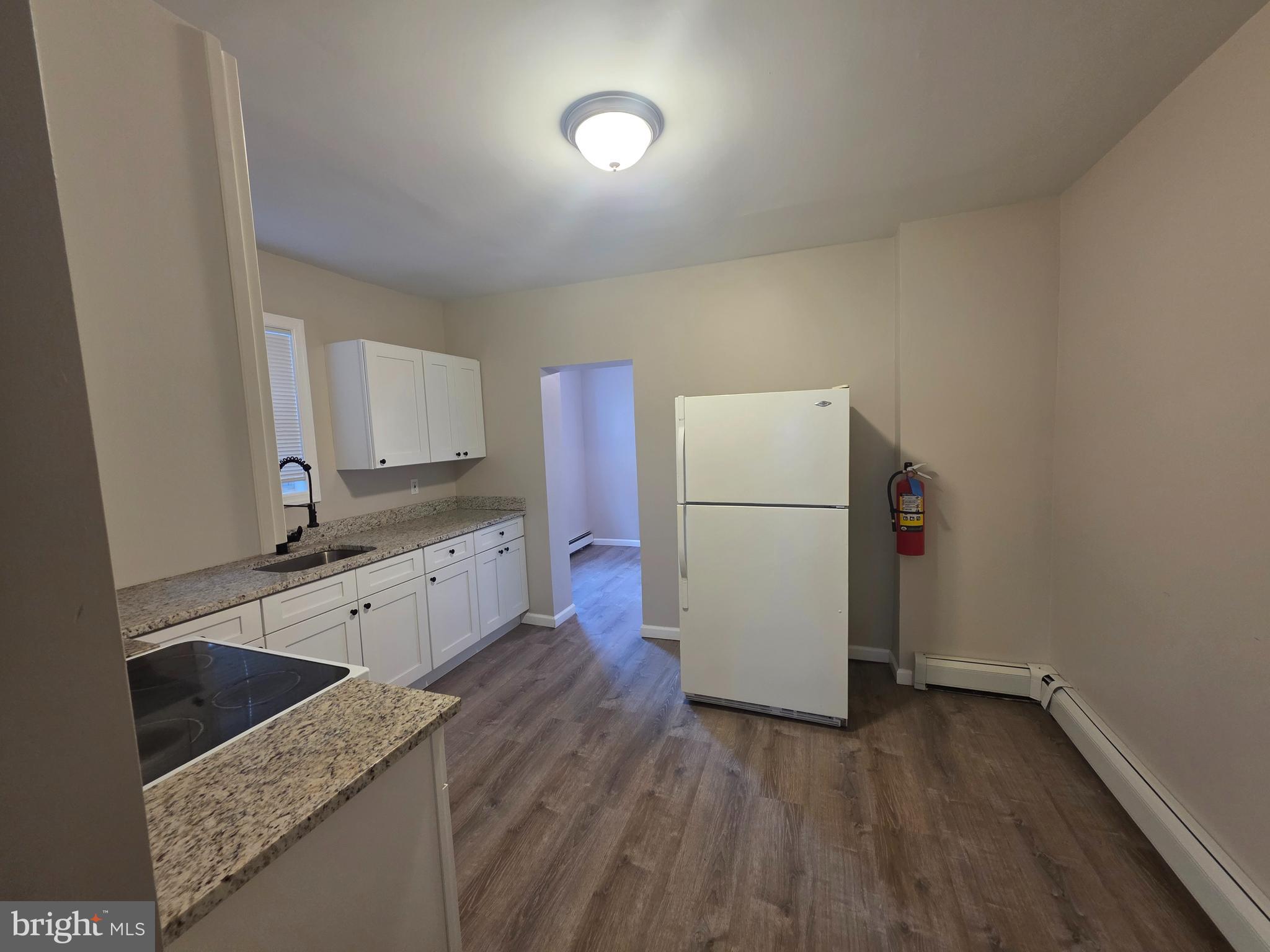 331 Ellis Avenue Trenton, NJ 08638 - Photo 4 of 14