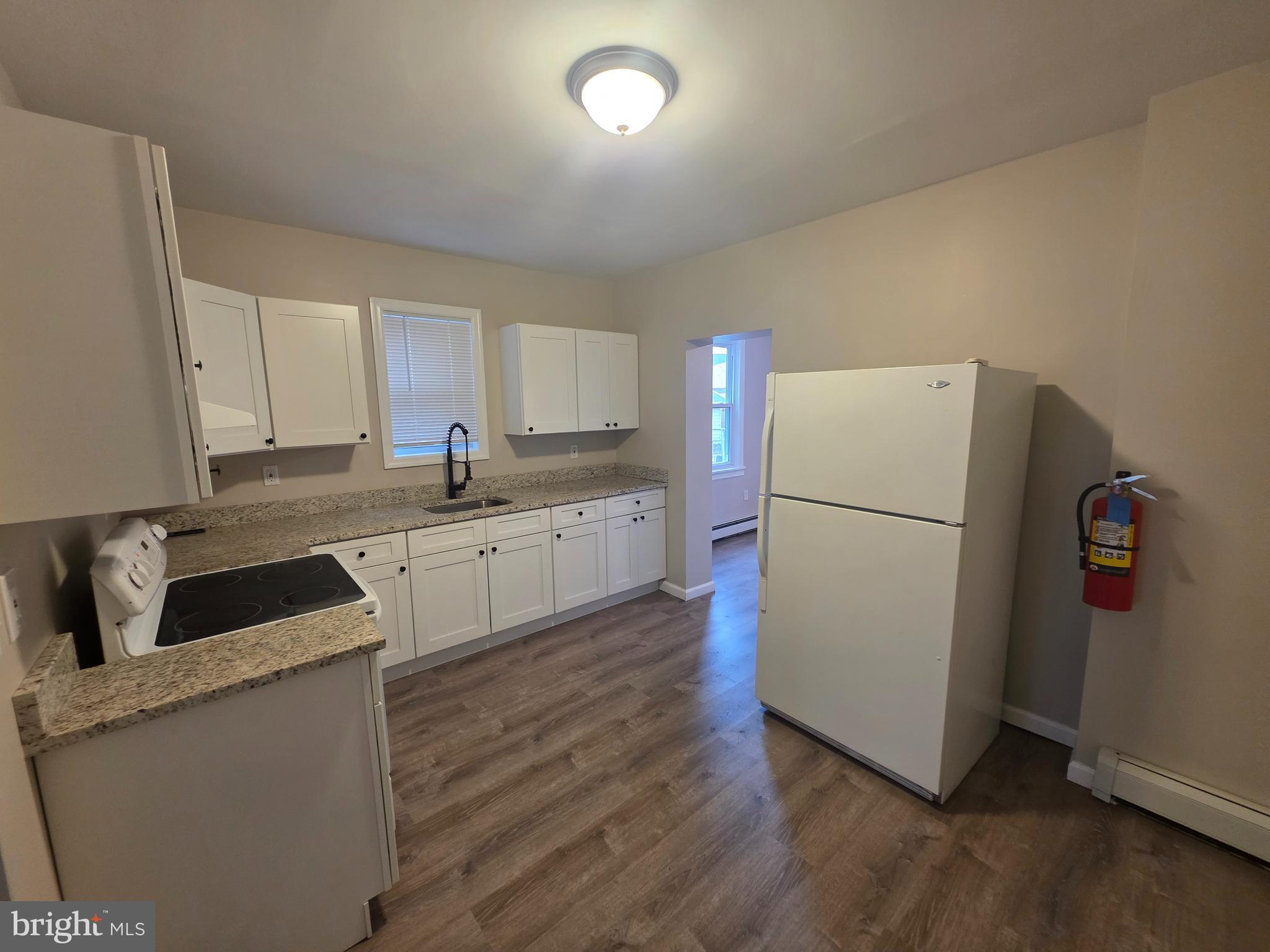 331 Ellis Avenue Trenton, NJ 08638 - Photo 5 of 14