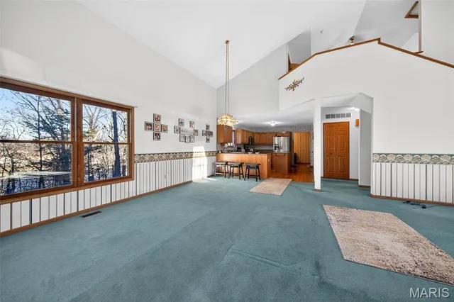 $355,000 | 9420 Easy Street, Hillsboro, MO 63050