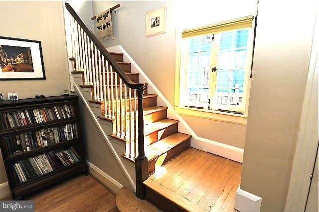 5703 Pimlico Road Baltimore, MD 21209 - Photo 3 of 16 Interior (General)
