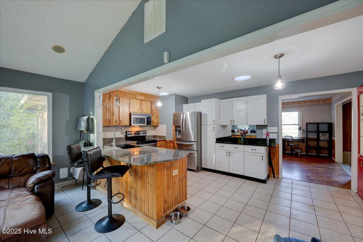 707 Clermont Road New Bern, NC 28560 - Photo 17 of 34 View from sunroom