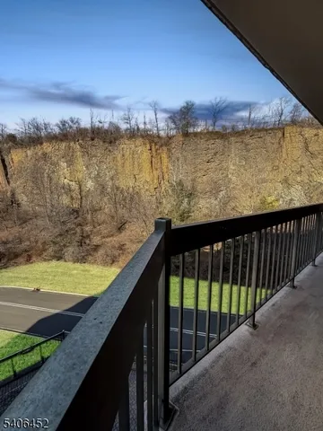 $380,000 | 10 Smith Manor Boulevard, Unit 418, West Orange, NJ 07052