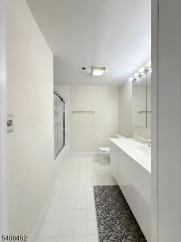 $380,000 | 10 Smith Manor Boulevard, Unit 418, West Orange, NJ 07052