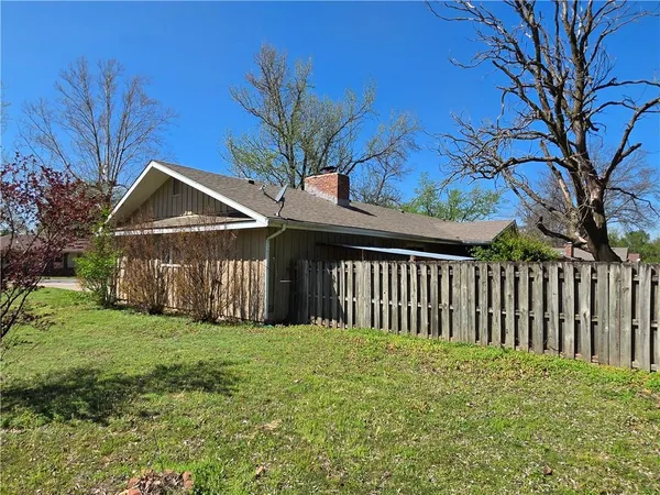 $169,000 | 2300 Sue Lane, Independence, KS 67301