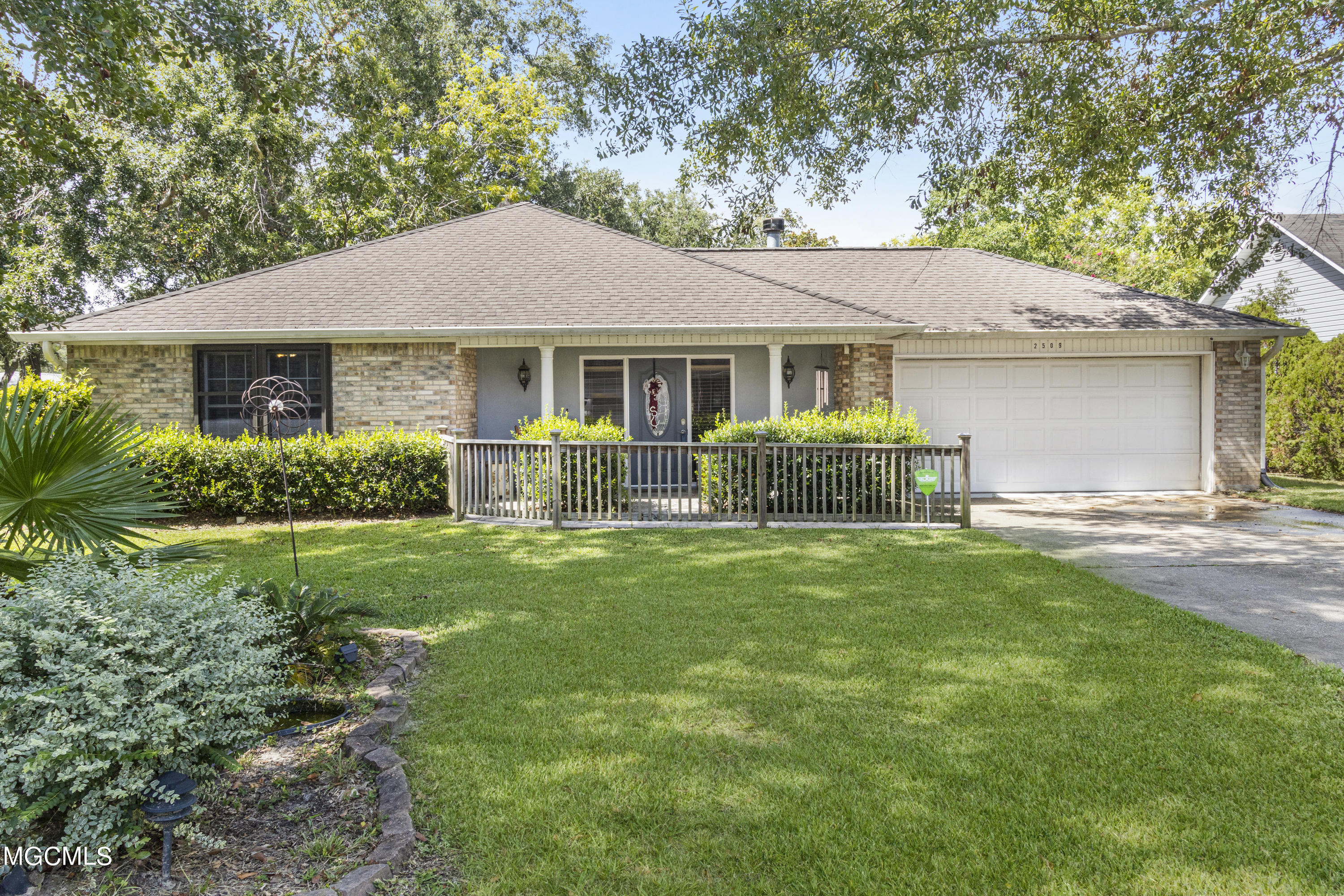 2509 Havard Road Ocean Springs, MS 39564 - Photo 1 of 22 Primary Photo