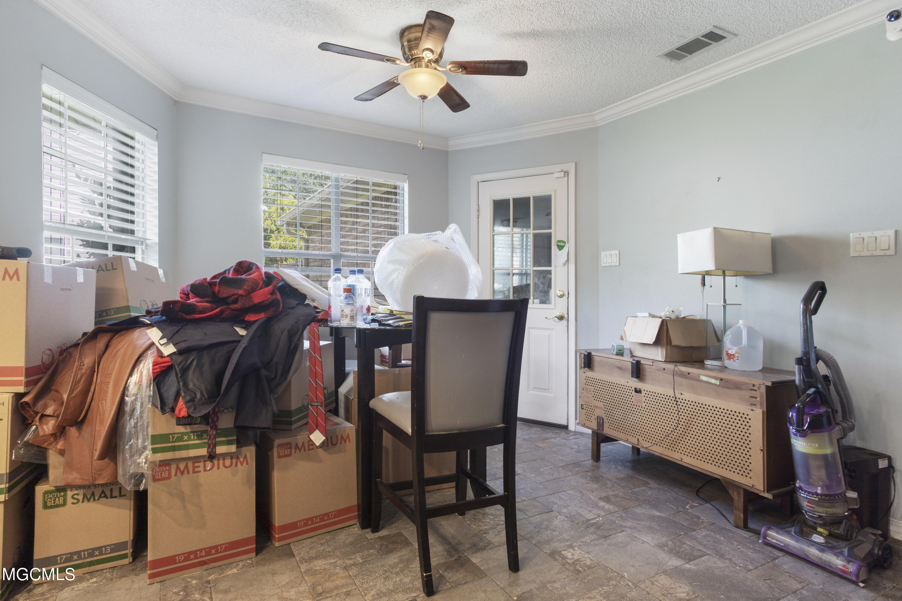 2509 Havard Road Ocean Springs, MS 39564 - Photo 11 of 22 011