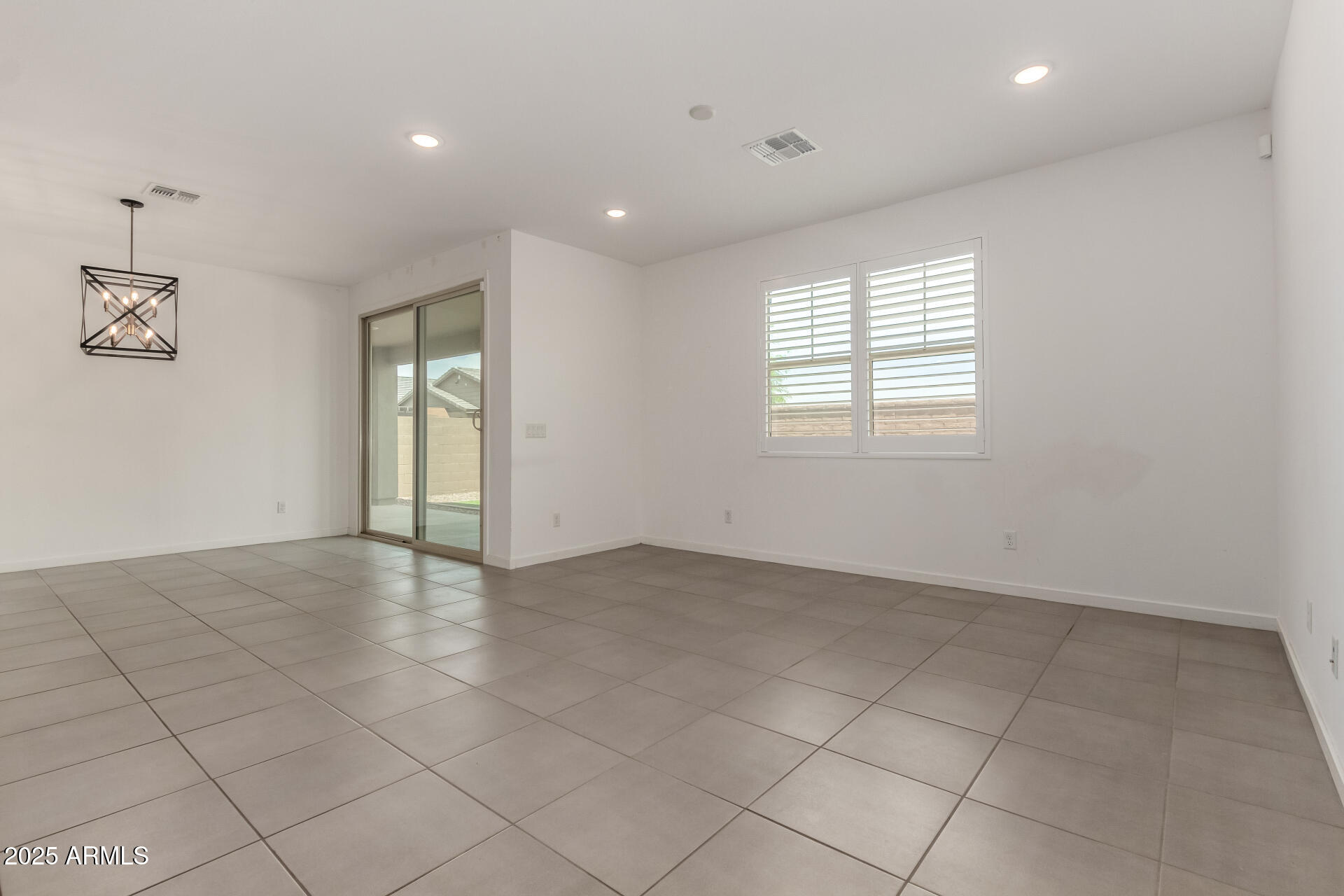 22568 East Rosa Road Queen Creek, AZ 85142 - Photo 13 of 42 Great Room