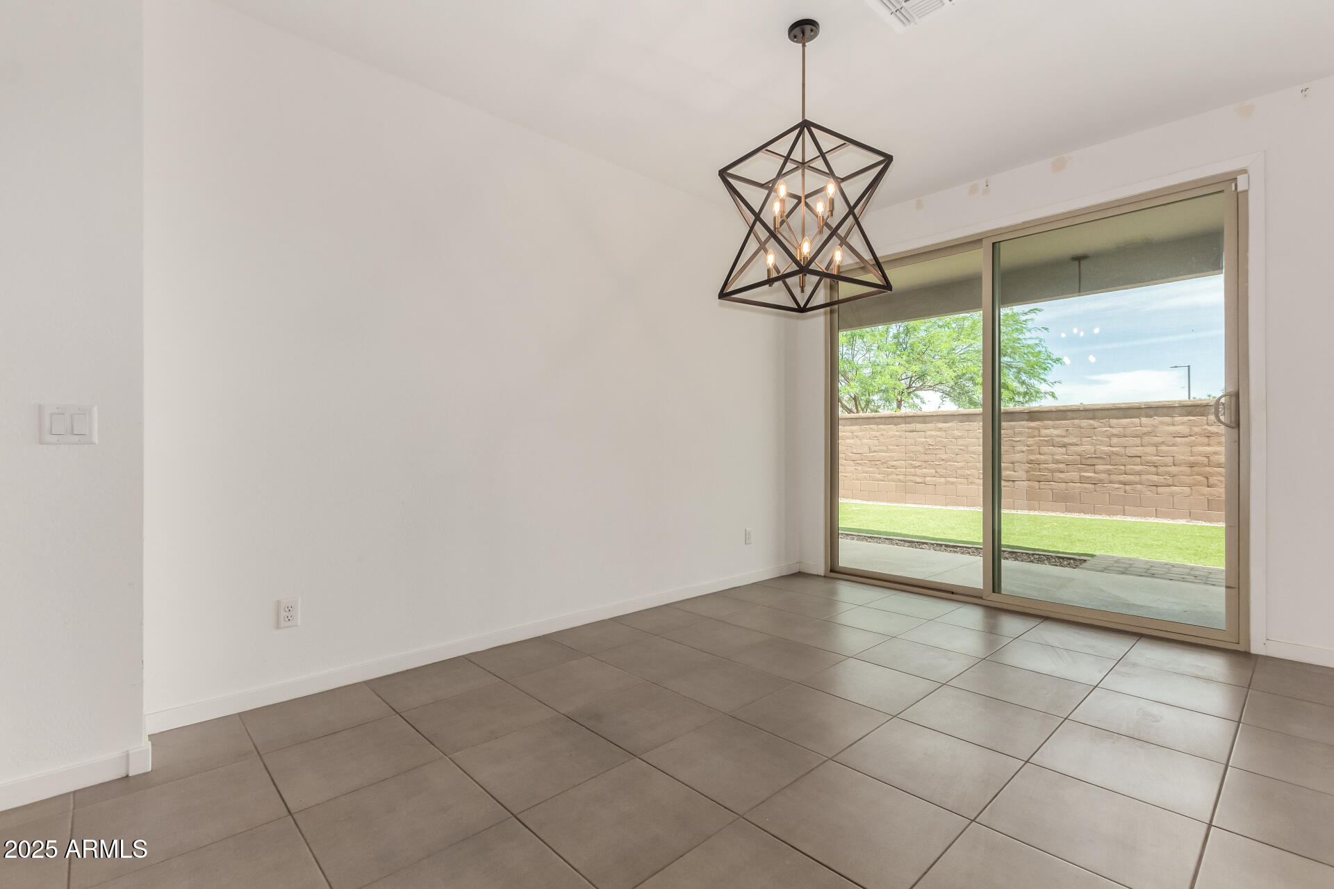 22568 East Rosa Road Queen Creek, AZ 85142 - Photo 15 of 42 Great Room