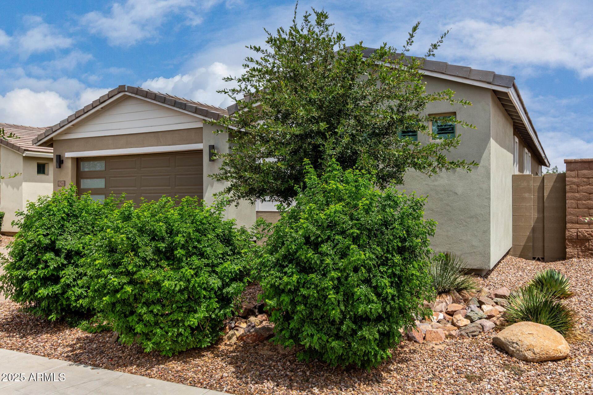 22568 East Rosa Road Queen Creek, AZ 85142 - Photo 4 of 42 Front of Home