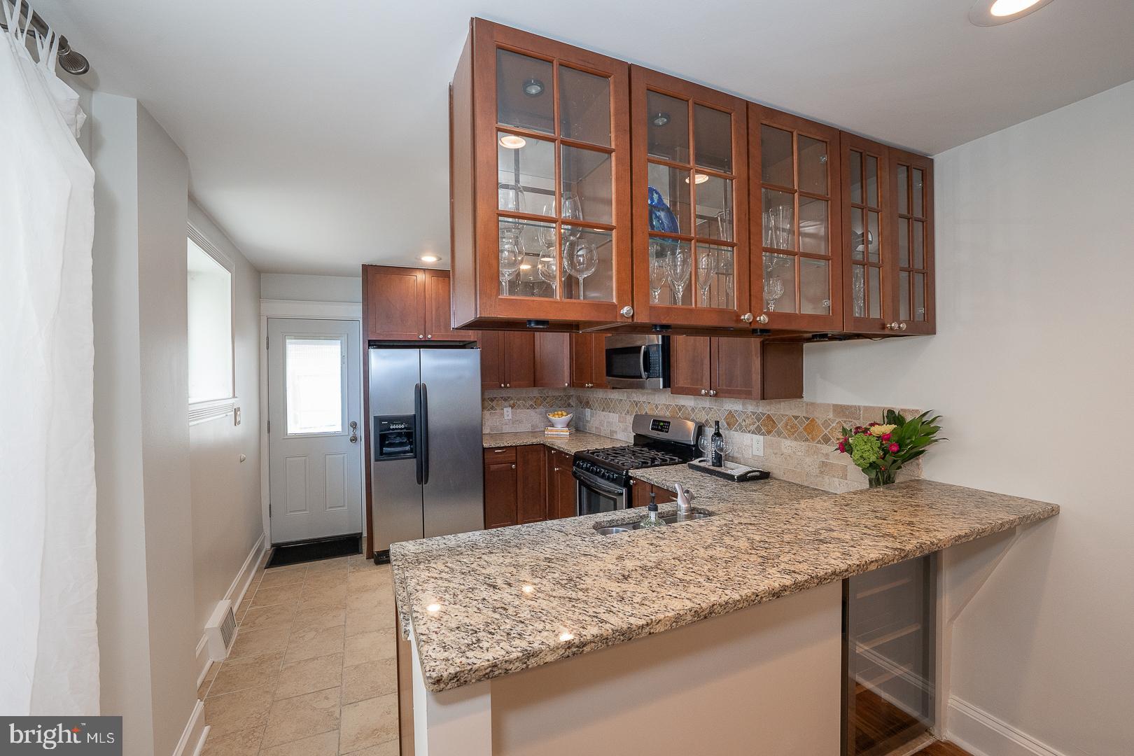 543 North 23rd Street Philadelphia, PA 19130 - Photo 11 of 29