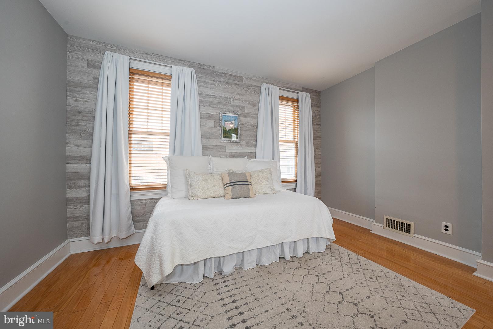543 North 23rd Street Philadelphia, PA 19130 - Photo 17 of 29 Second Bedroom