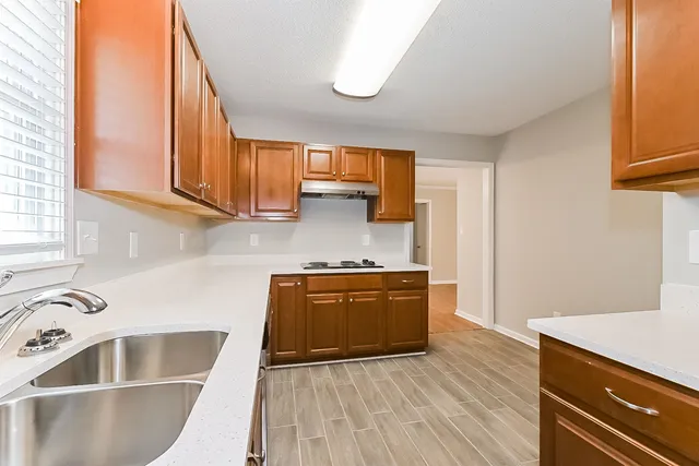 $1,690 | 1695 Myrna Lane, Memphis, TN 38117