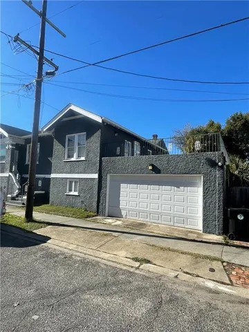 $2,050 | 227 South Salcedo Street, Unit A, New Orleans, LA 70119