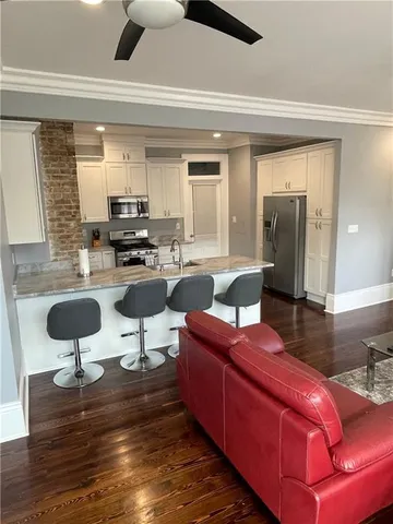 $2,050 | 227 South Salcedo Street, Unit A, New Orleans, LA 70119