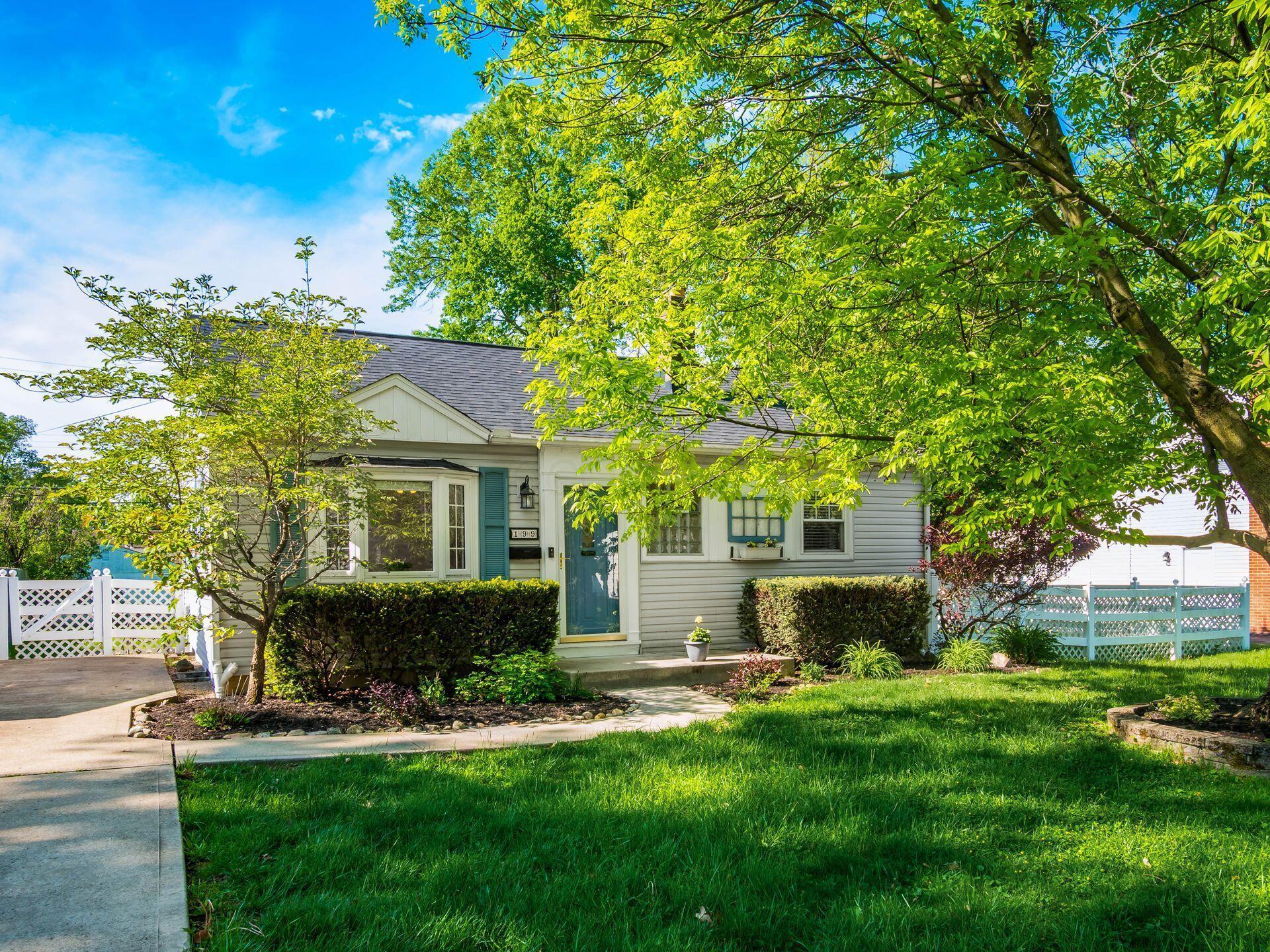 199 East Weisheimer Road Columbus, OH 43214 - Photo 1 of 33 Welcome to 199 E Weisheimer Rd