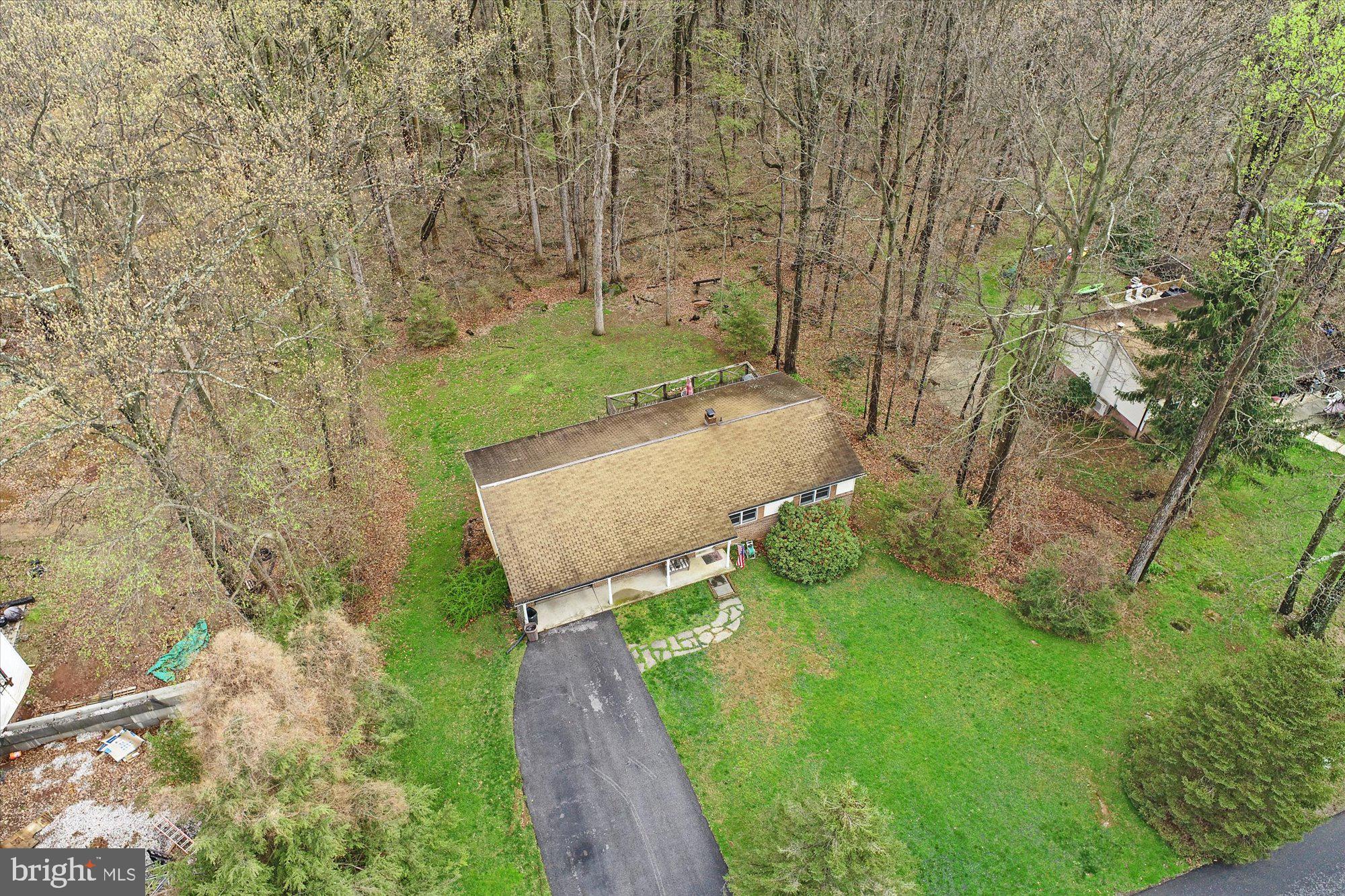 90 Village Road Etters, PA 17319 - Photo 34 of 36 Gallery Image 34