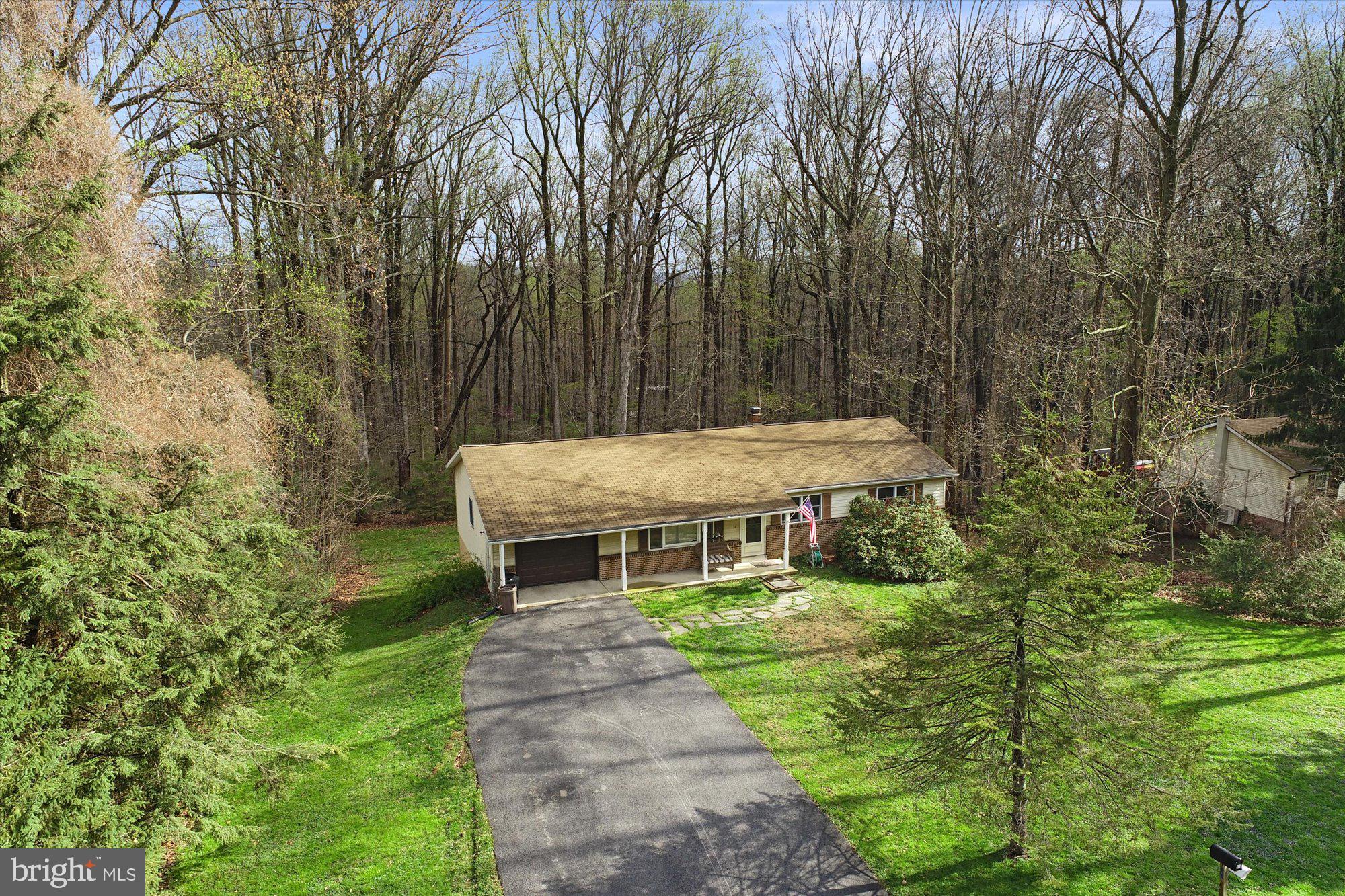 90 Village Road Etters, PA 17319 - Photo 35 of 36 Gallery Image 35