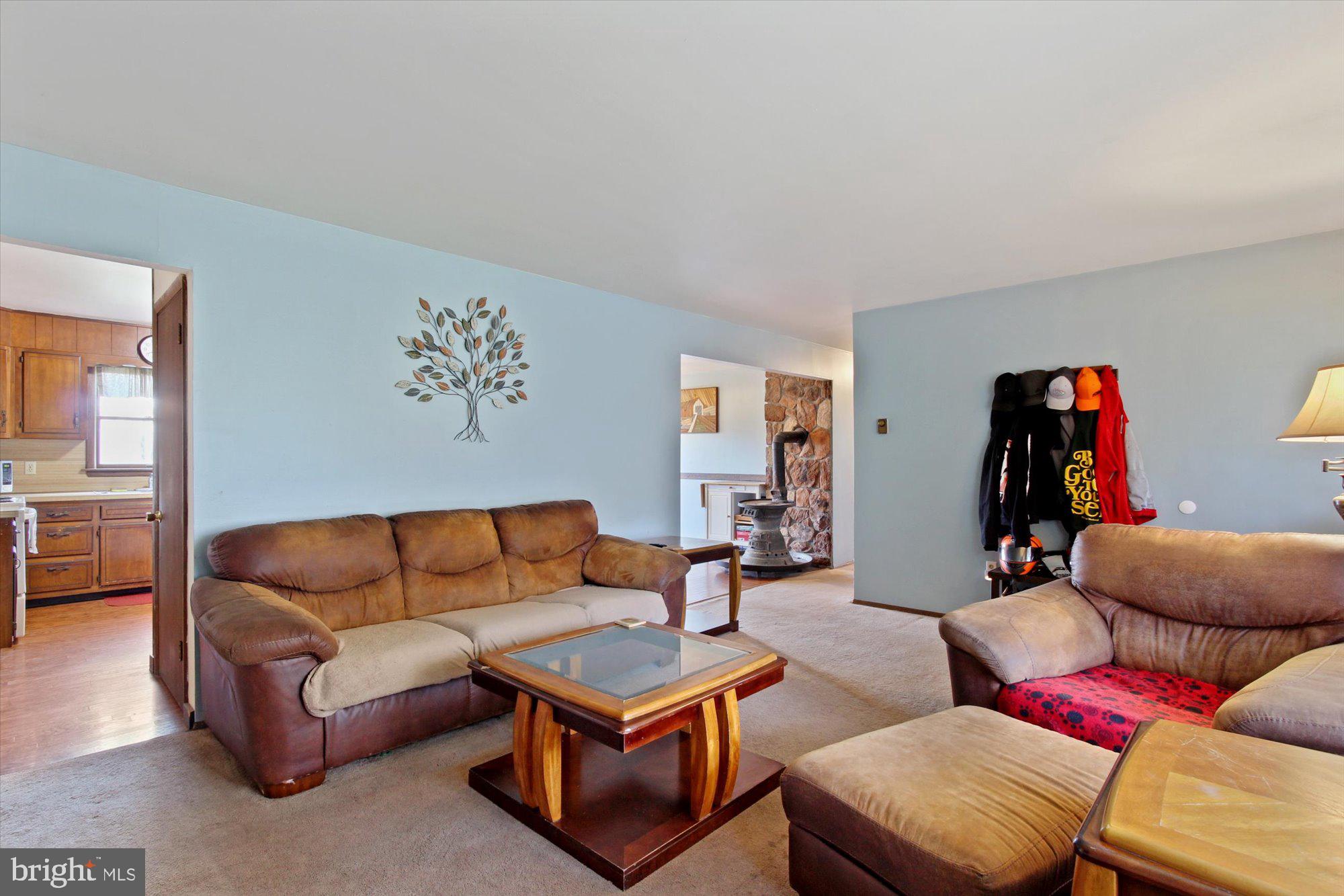 90 Village Road Etters, PA 17319 - Photo 5 of 36 Gallery Image 5