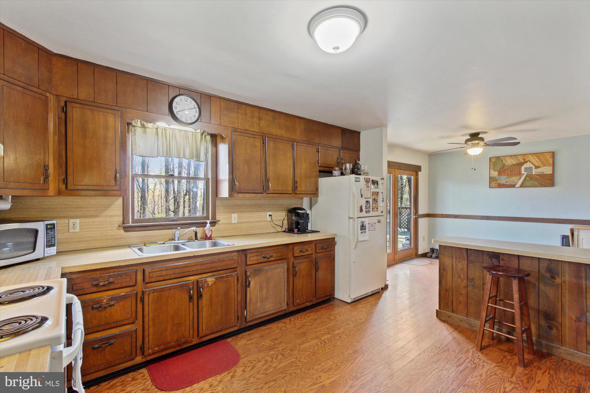 90 Village Road Etters, PA 17319 - Photo 9 of 36 Gallery Image 9