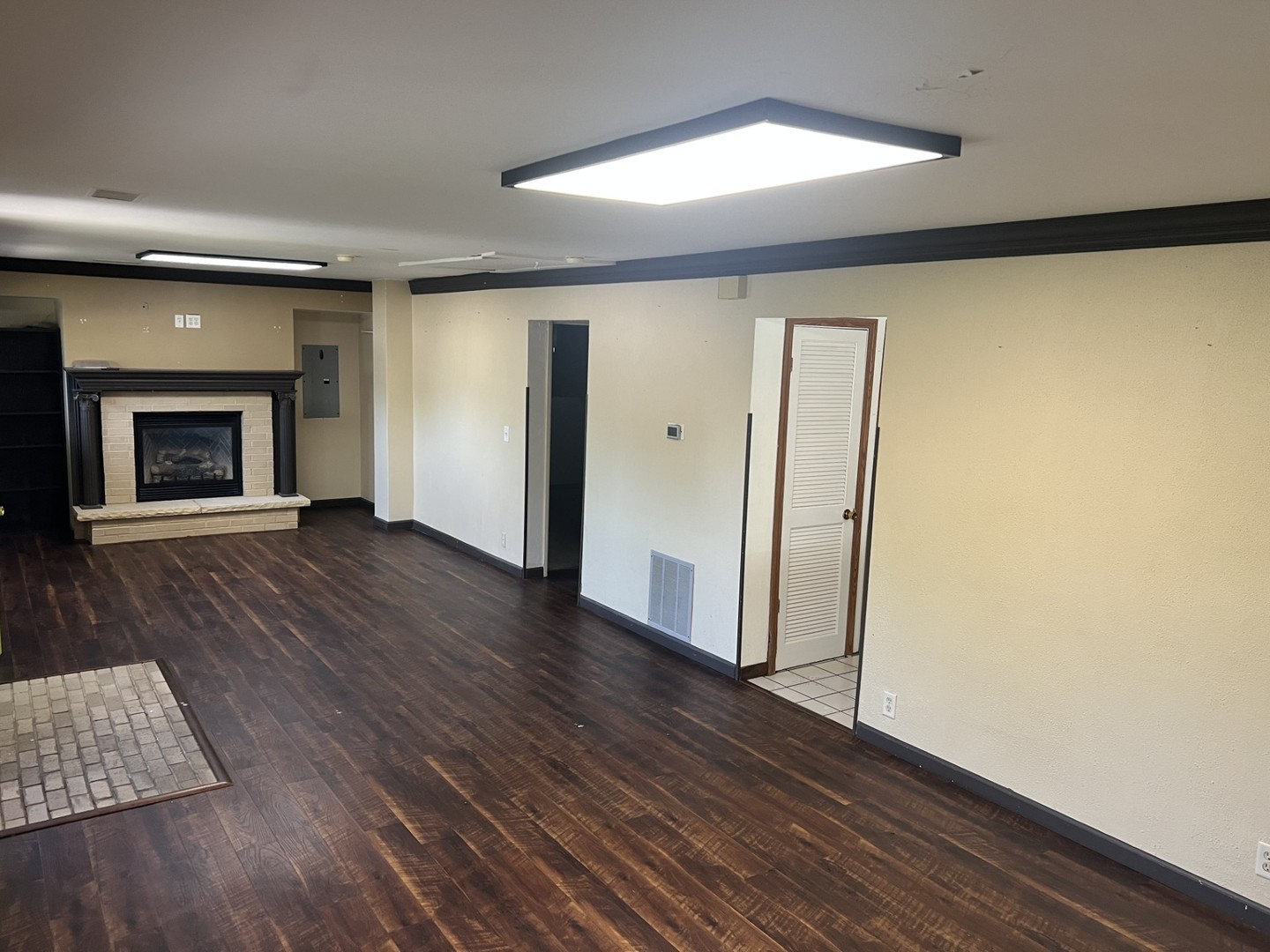 113 4th Street Carbon Cliff, IL 61239 - Photo 7 of 15
