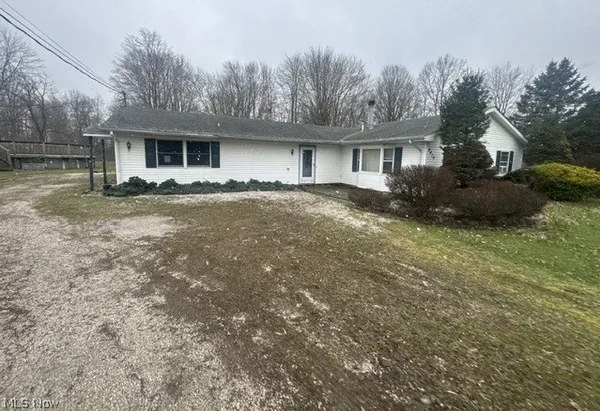 $189,900 | 4474 Wilson Sharpsville Road, Cortland, OH 44410
