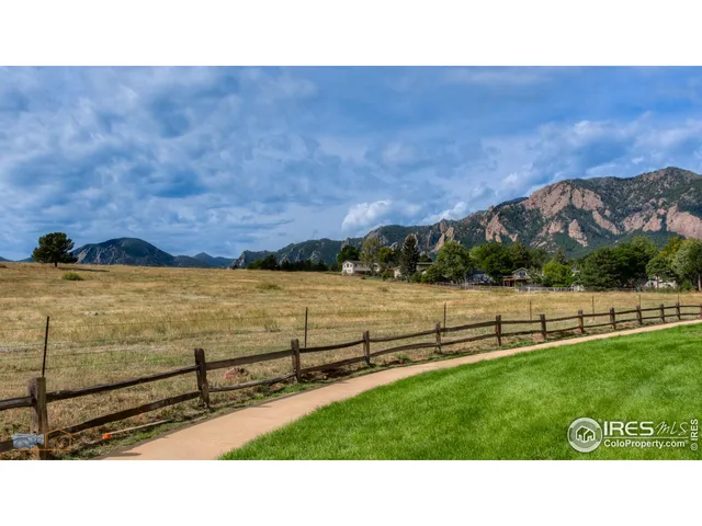 $1,050,000 | 4204 Greenbriar Boulevard, Unit 45, Boulder, CO 80305