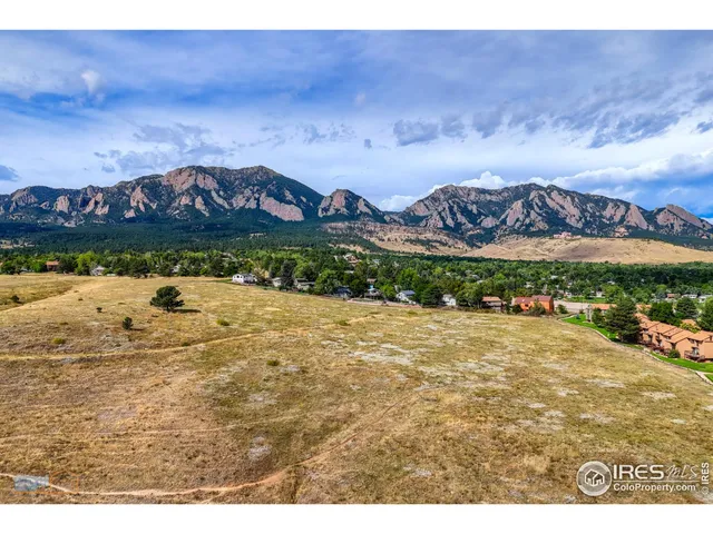 $1,050,000 | 4204 Greenbriar Boulevard, Unit 45, Boulder, CO 80305