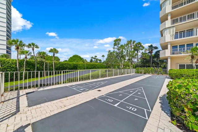 $695,000 | 4301 North Ocean Boulevard, Unit 203, Boca Raton, FL 33431