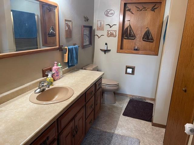 12631 McComb Lake Road Mountain, WI 54149 - Photo 20 of 40