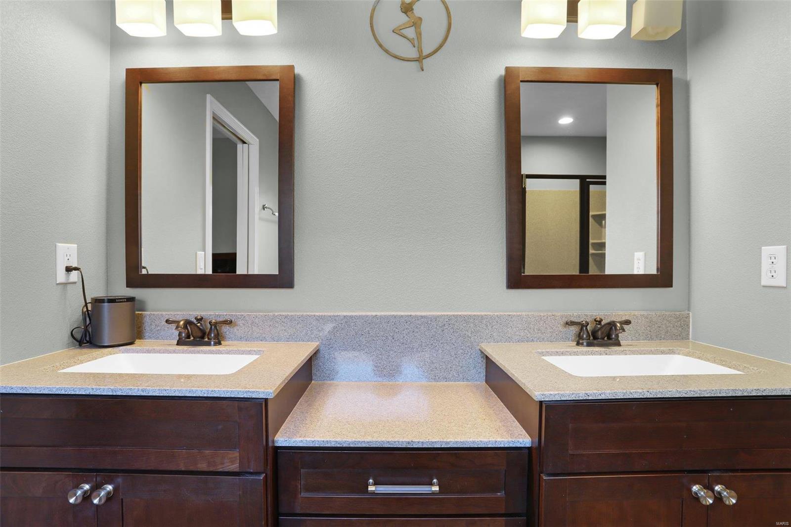 8791 Schmalz Road St. Jacob, IL 62281 - Photo 21 of 54 Gallery Image 21