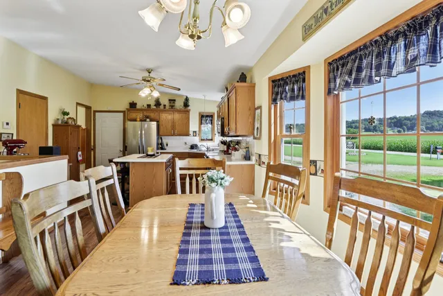 $545,000 | 28632 County Hwy BA, Richland Center, WI 53581