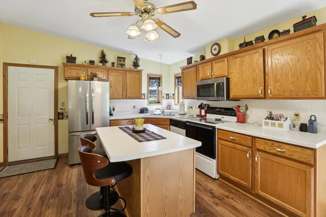 $545,000 | 28632 County Hwy BA, Richland Center, WI 53581