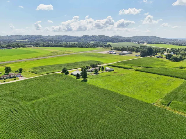 $545,000 | 28632 County Hwy BA, Richland Center, WI 53581