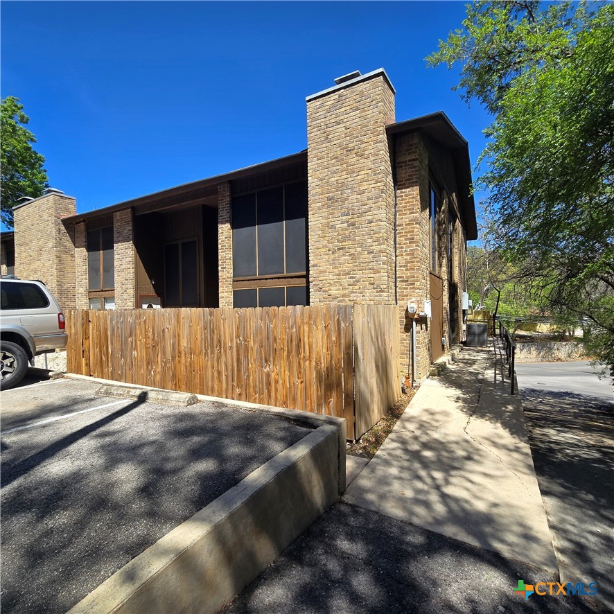 801 Ranch Road 12 San Marcos, TX 78666 - Photo 2 of 20