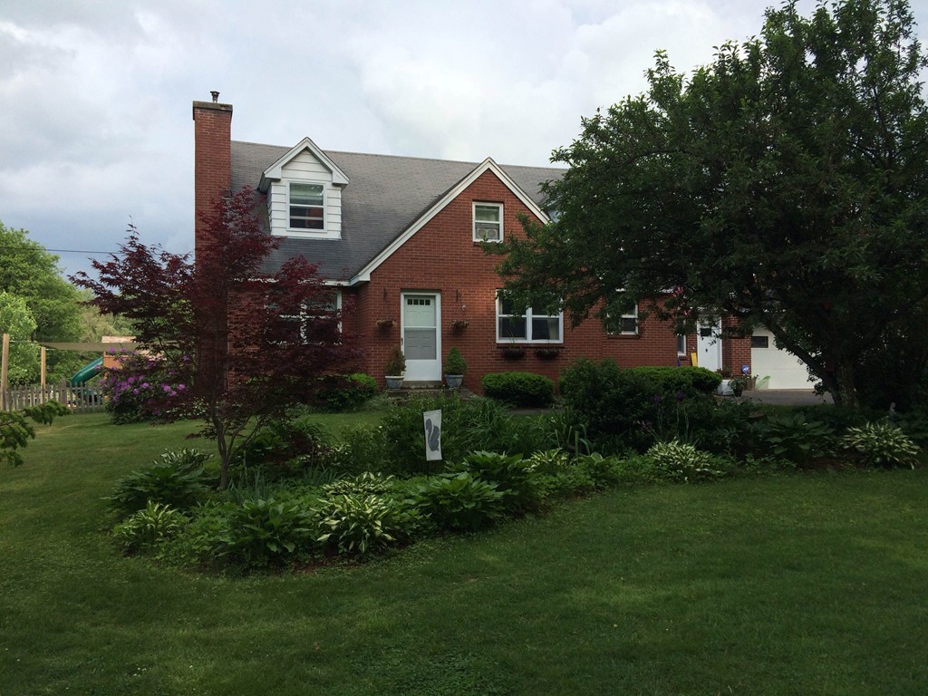 206 Fowler Road Westfield, MA 01085 - Photo 1 of 30 Gallery Image 1
