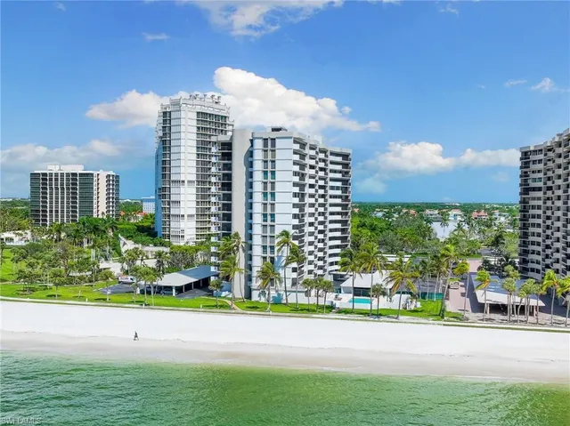 $17,000 | 4005 Gulf Shore Boulevard North, Unit 700, Naples, FL 34103