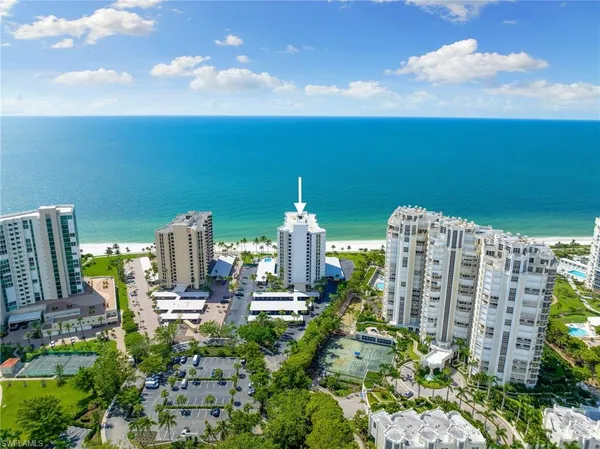 $17,000 | 4005 Gulf Shore Boulevard North, Unit 700, Naples, FL 34103