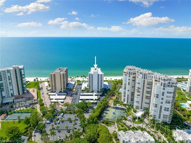 $17,000 | 4005 Gulf Shore Boulevard North, Unit 700, Naples, FL 34103