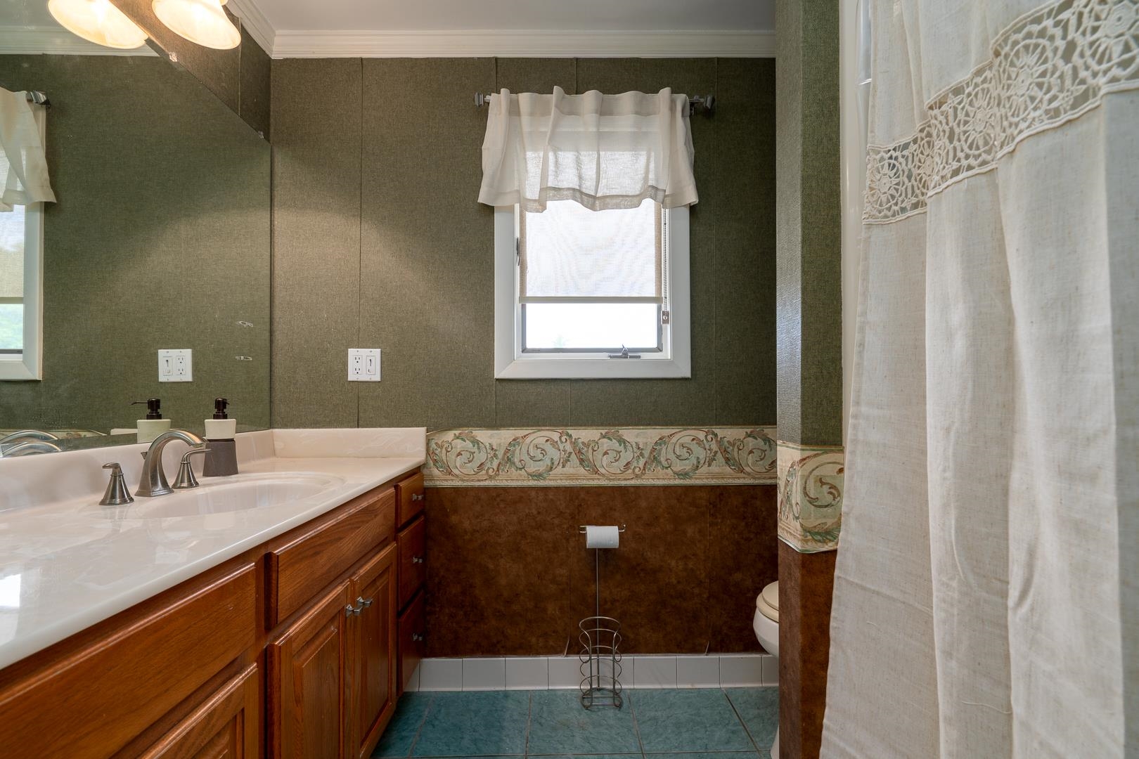 119 Addison Road Goffstown, NH 03045 - Photo 17 of 38