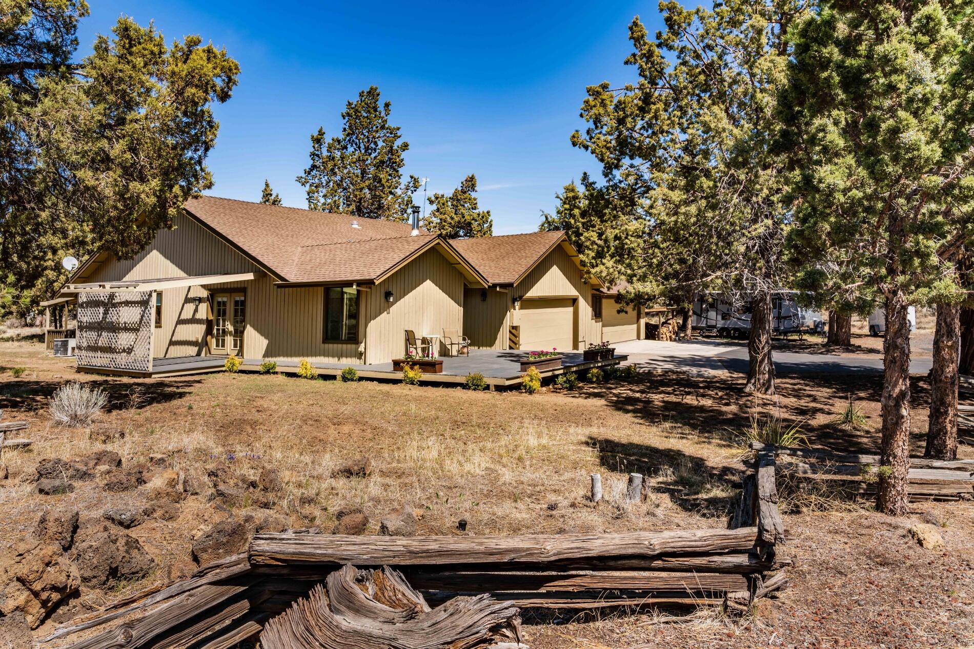 64478 McGrath Road Bend, OR 97701 - Photo 3 of 41 batch_64484 McGrath Rd, Bend-12