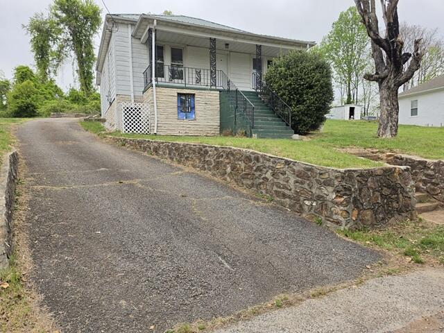 170 10th Street Fieldale, VA 24089 - Photo 6 of 37 a view of a house with a yard